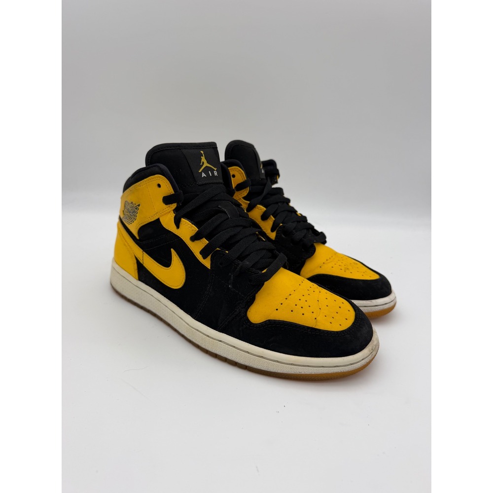 Nike Air Jordan 1 Mid New Love Black Yellow 554724-035 Mens Size 9 2017